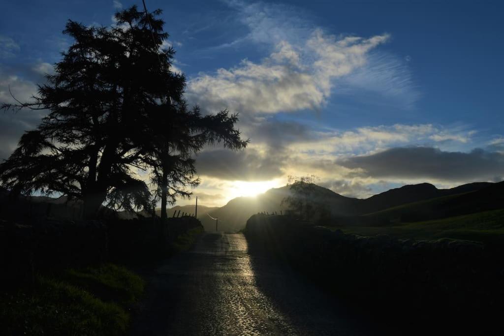 Woolpack Lodge Holmrook Esterno foto